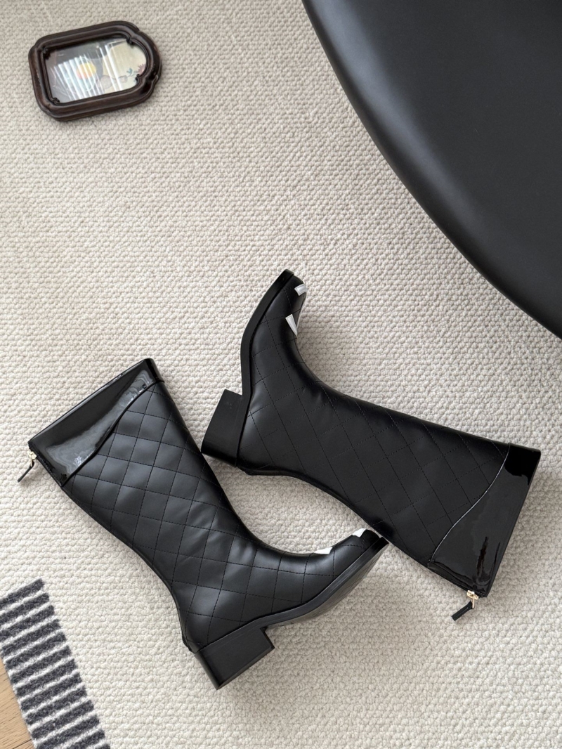 Ch**el boots